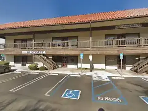 ABOGADO Y NOTARIO SALVADOREÑO EN MORENO VALLEY